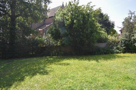 Communal gardens