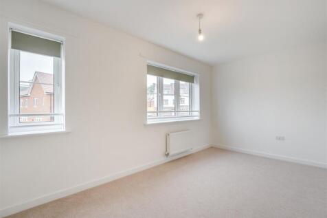 Bedroom One.jpg