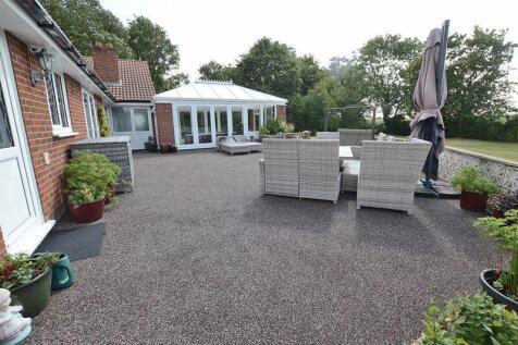Garden Terrace