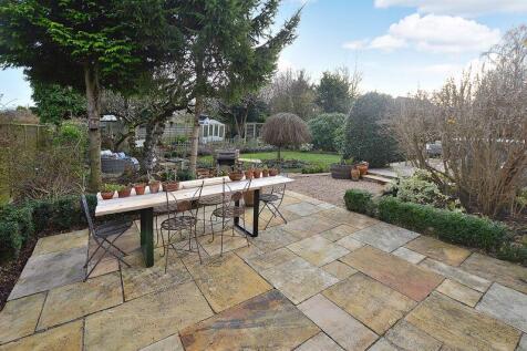 Paved Patio Area &amp; Enclosed Rear ...