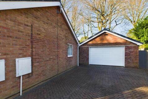 Double Garage