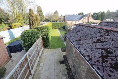 Enclose Rear Garden