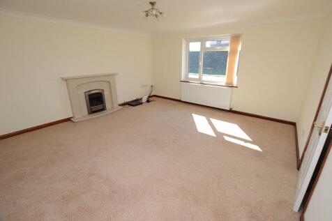 33 Sitting Room