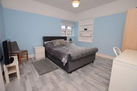 Ground Floor Bedroom 1