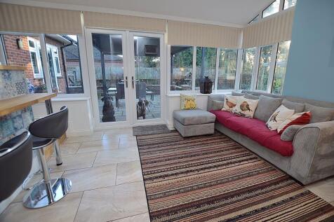 Family Room 1