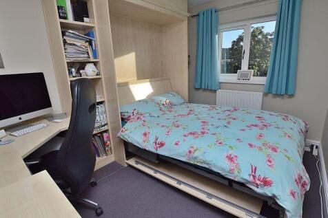 Bedroom 4/Office