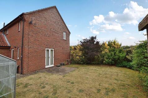 Enclosed Rear Garden