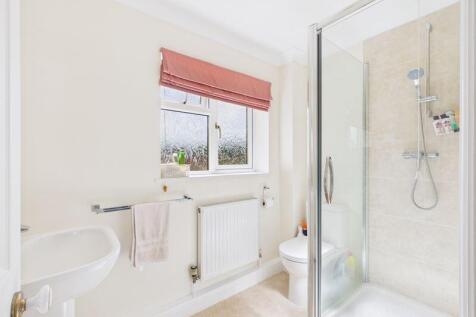 Bed 2 En-Suite