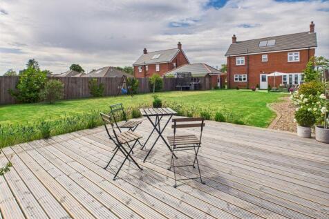 Timber Decking &amp; Rear Garden