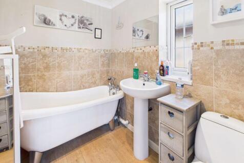 Main En-Suite