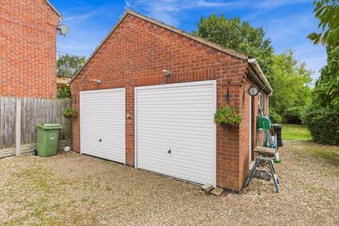 Double Garage