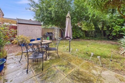 Paved Patio Area/Rear Garden