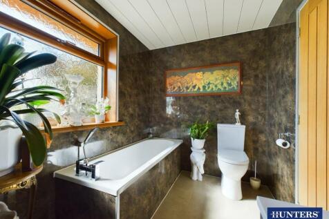 Master En-Suite