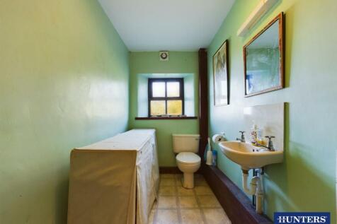 WC/Cloakroom