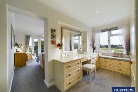 Master Dressing Room
