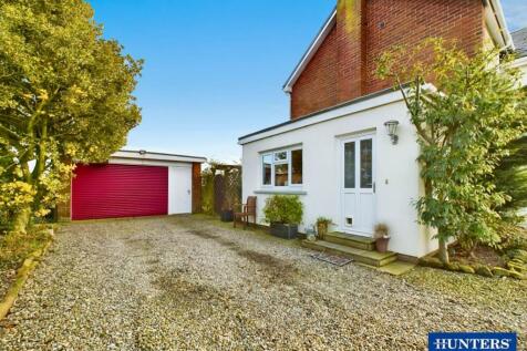 Driveway/Parking