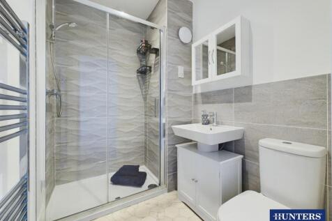 Master En-Suite