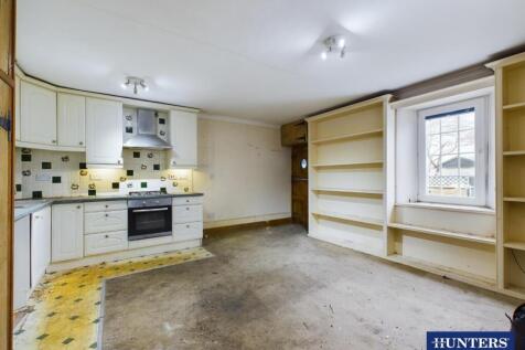 Living Room/Kitchen