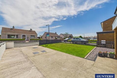 Driveway/Front Garden