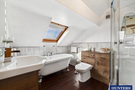 Master En-Suite