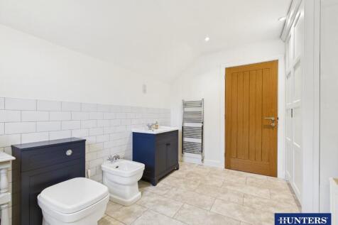Master En-Suite