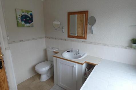Cloakroom/WC