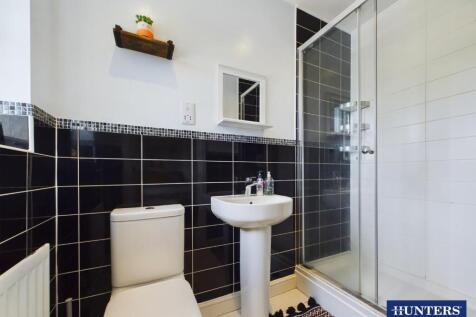 Master En-Suite