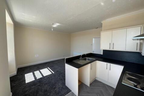 Kitchen / Living Room