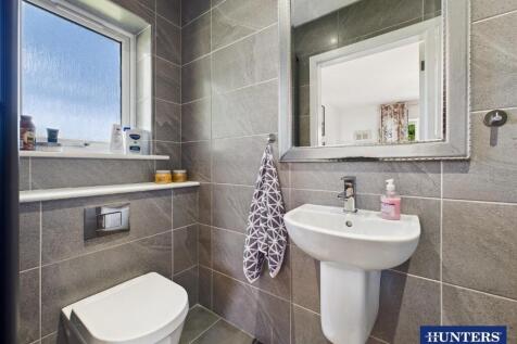 Master En-Suite