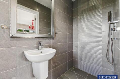 Master En-Suite