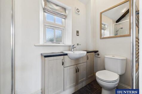 Master En-Suite
