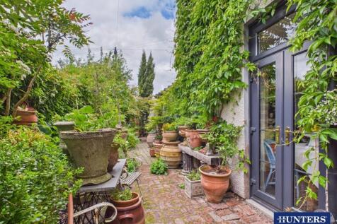 Gardens and Outbuildings
