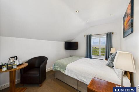 Bedroom Seven