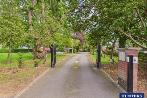 Gated Driveway