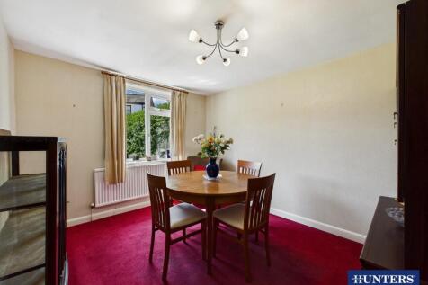 Reception/Bedroom