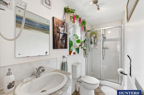 Master En-Suite