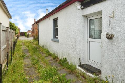 Driveway/Parking