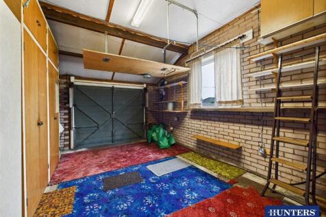 Integral Garage