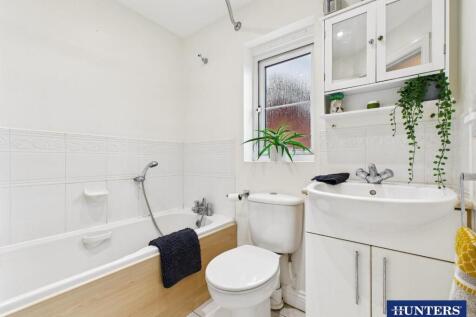 Bedroom One En-Suite
