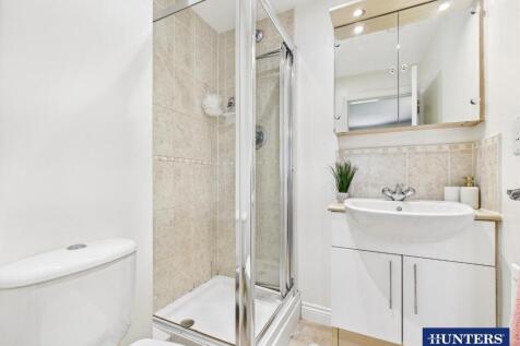 Bedroom Two En-Suite