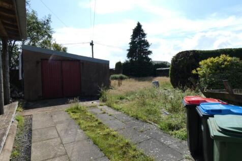 Side Garden/Parking