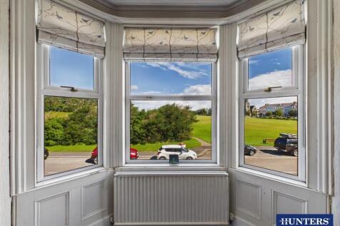 Master Bedroom - Outlook