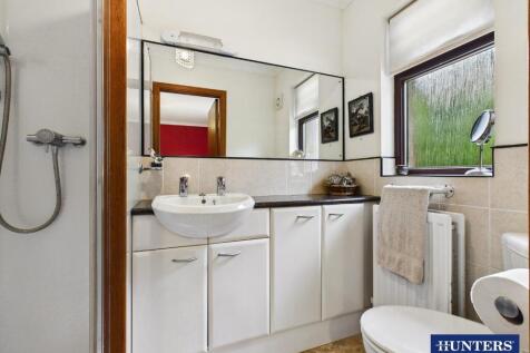 Master En-Suite
