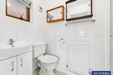 Master En-Suite