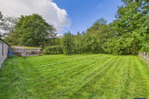 Secret Garden/Paddock