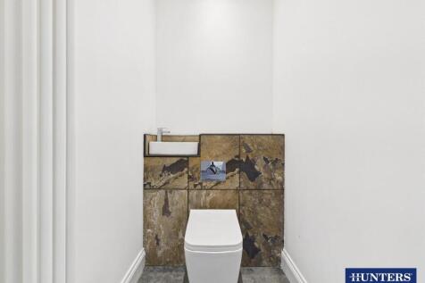 WC/Cloakroom