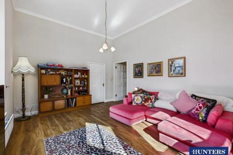Living &amp; Dining Room