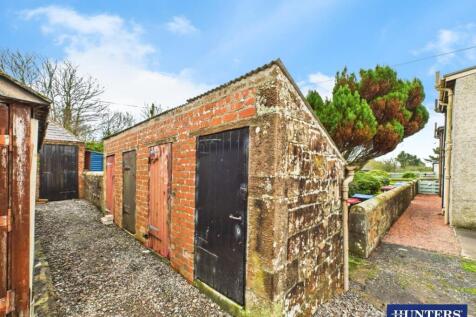 Coal Store (Second from the Left)