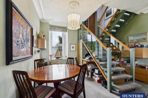 Living &amp; Dining Room