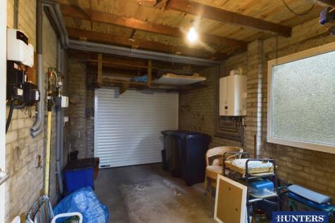 CAM03654G0-PR0133-STILL008.jpg